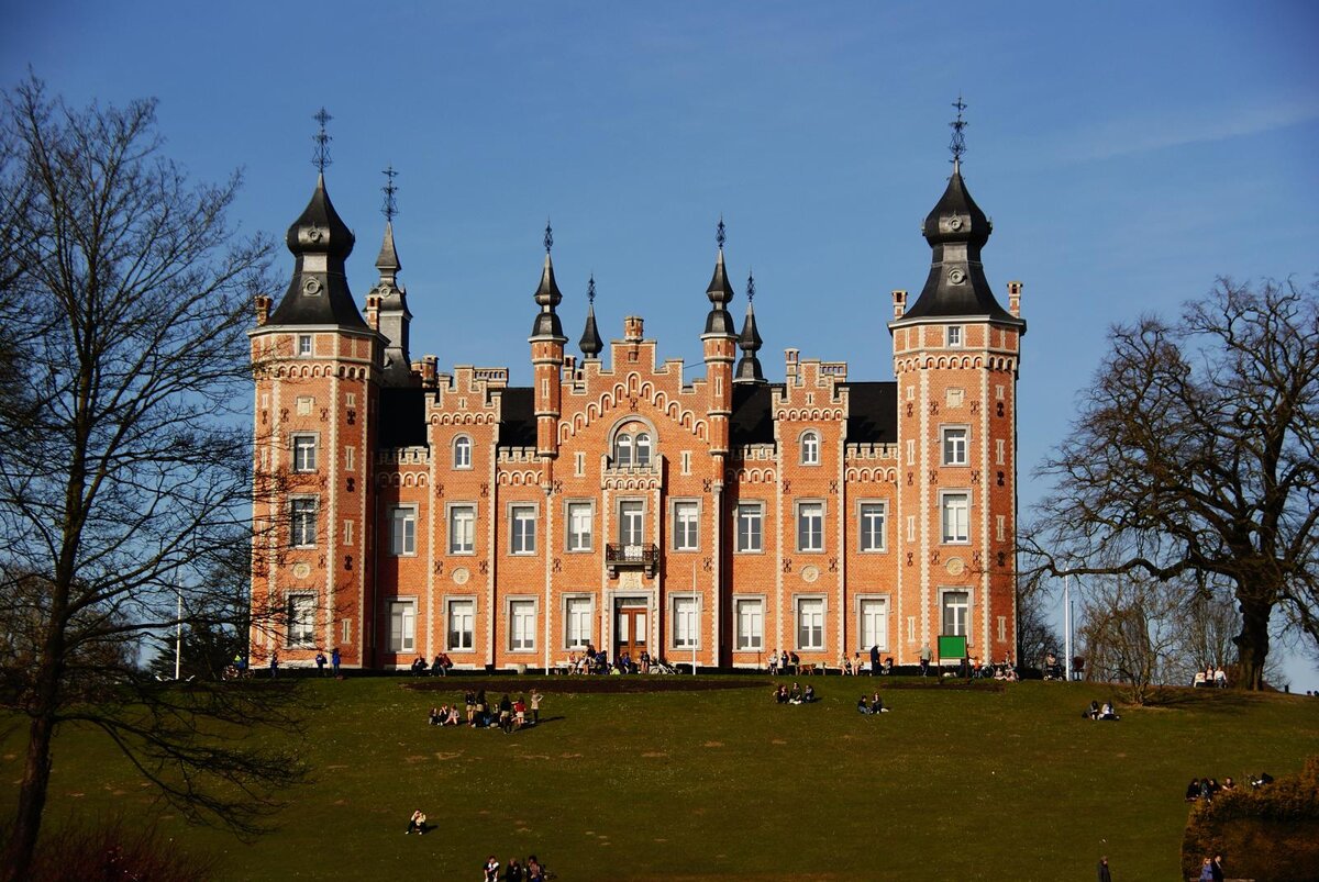 Stookplaats kasteel De Viron volledig vernieuwd