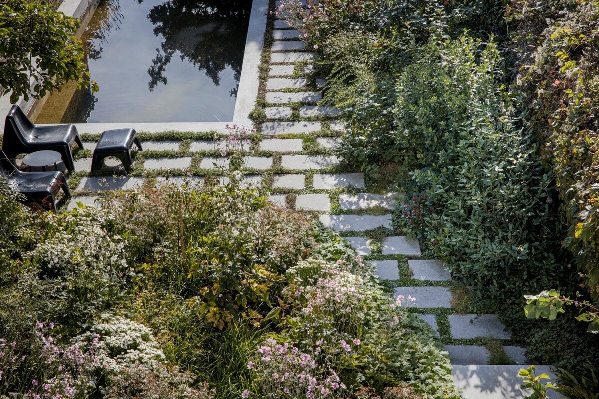 Verruil het grijs in je tuin voor groen en blauw