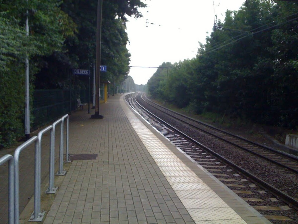 Werken aan spooroverweg uitgesteld