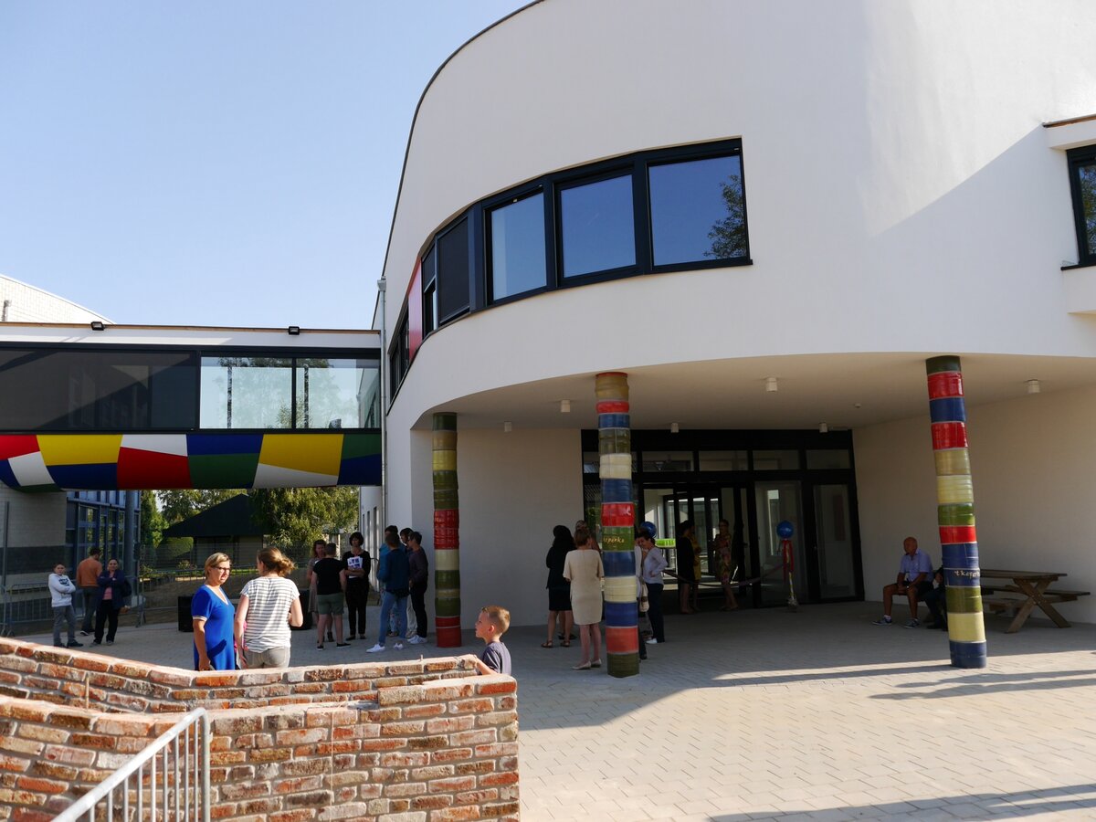 Leerlingen 't Keperke starten schooljaar in nieuw gebouw