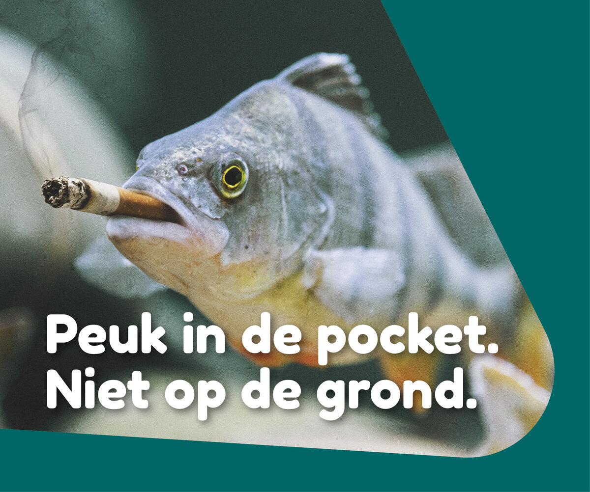 Peuk in de pocket. Niet op de grond.