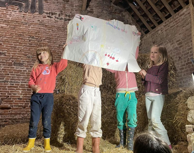 Theater op de boerderij © HetNeerhof