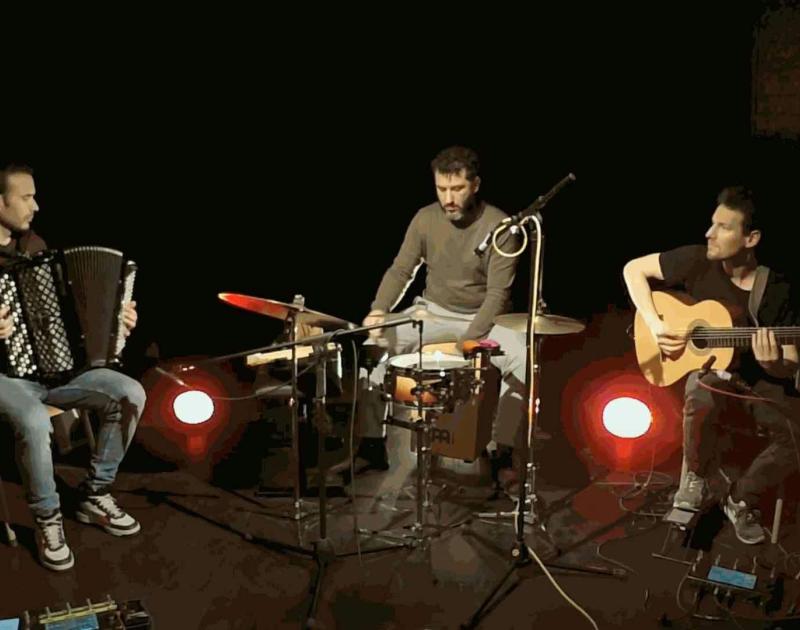 AccordeonFolie 2027 Brasil - Gwen Cresens Trio Belgo-Brazil & Thibault Dille "DAQUI" © onbekend