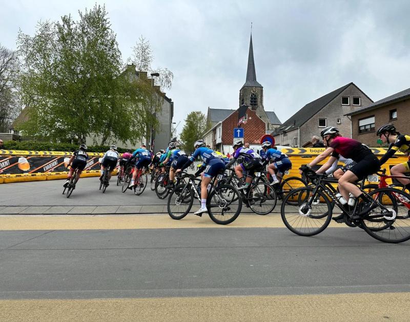 Slotwedstrijd Grote Prijs Vermarc voor Elite Dames © Bodegem Kapelle Sportief