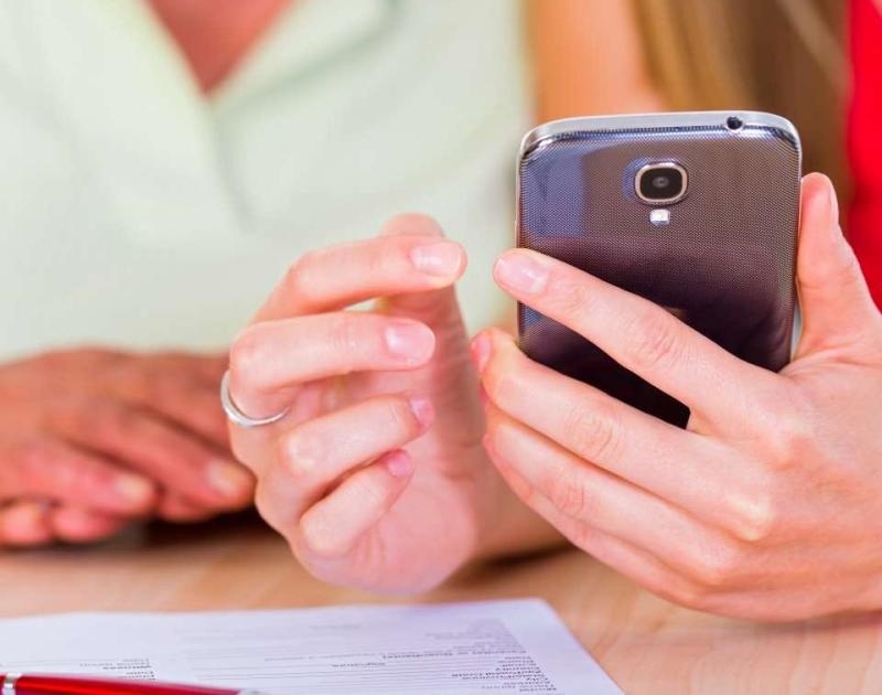 Digi-workshop: Aankoop van (eerste) laptop/tablet/smartphone - waarop letten © google