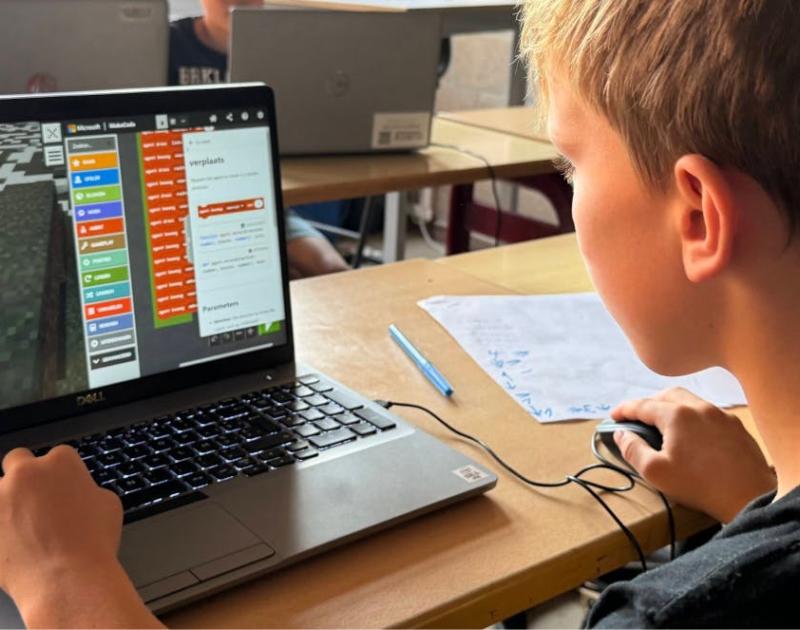 Programmeren in Minecraft © Skillz vzw