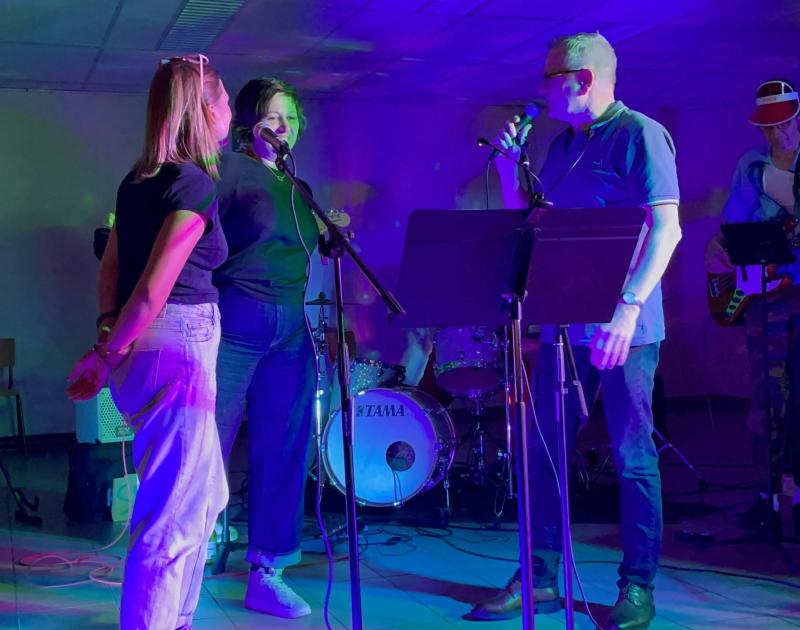 SingKaraoke2Help met liveband ten voordele van de Warmste Week © sing2help