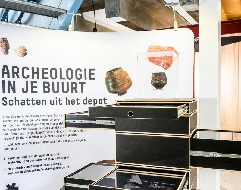 Archeologische kijkkast  - Schatten uit het depot © Vlaams-Brabant