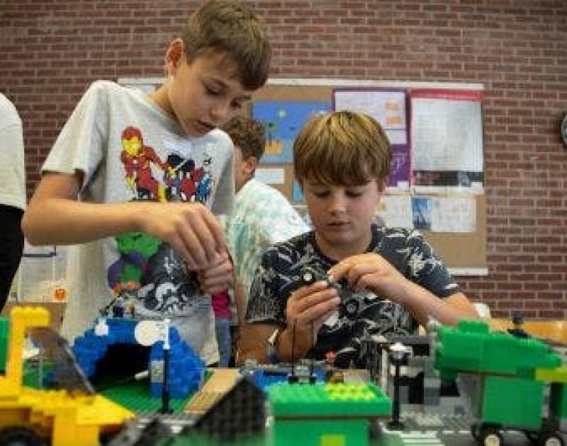 De wereld in Lego © Skillz vzw