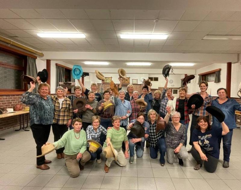 Line Dance - Country © Hamelrijckx Gisèle