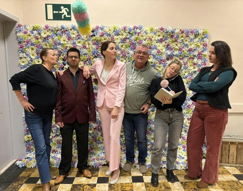 Komedie 'Eén is geen' © Toneelgroep Safier