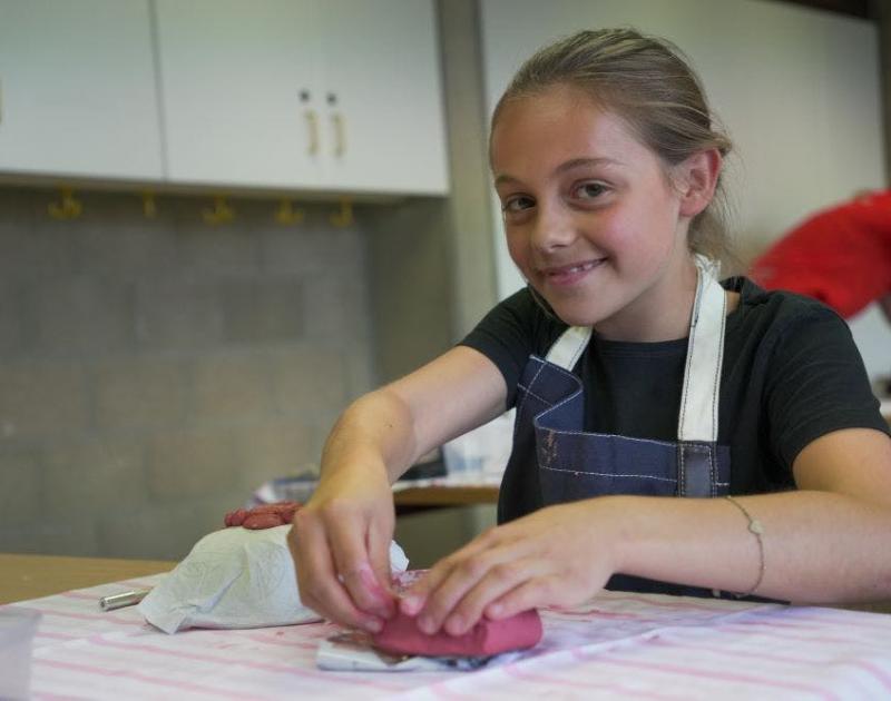 De boetseerfabriek © Skillz vzw