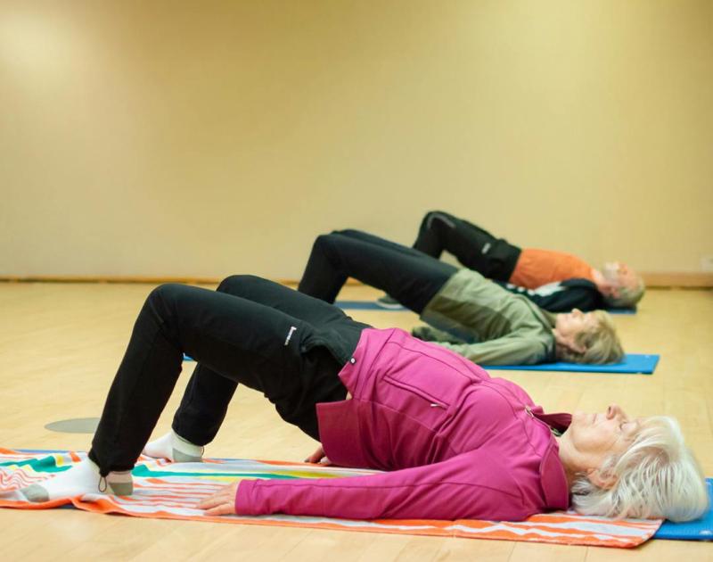 Gezond actief: voorkom vallen. Beweegsessie met gezonde lunch © CM