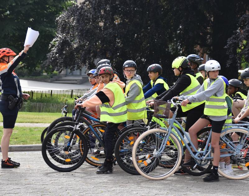 Verkeersfestival leert leerlingen veilig omgaan met het verkeer