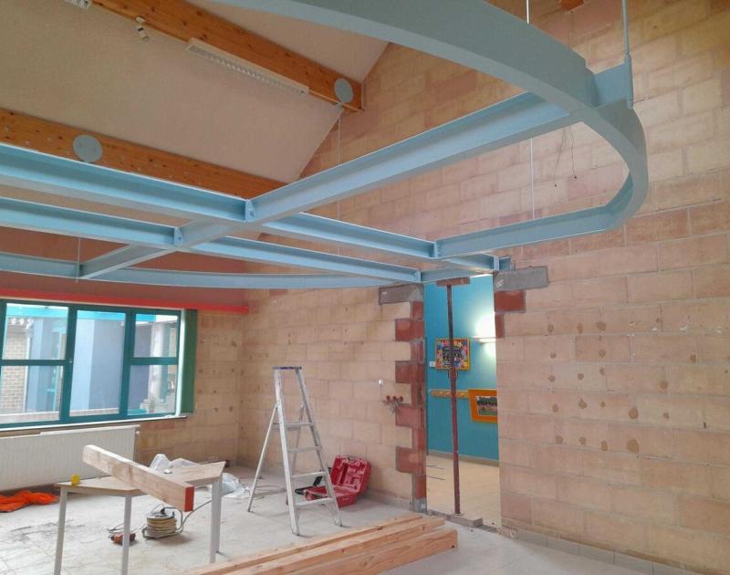 Bouw mezzanine 1e en 2e leerjaar