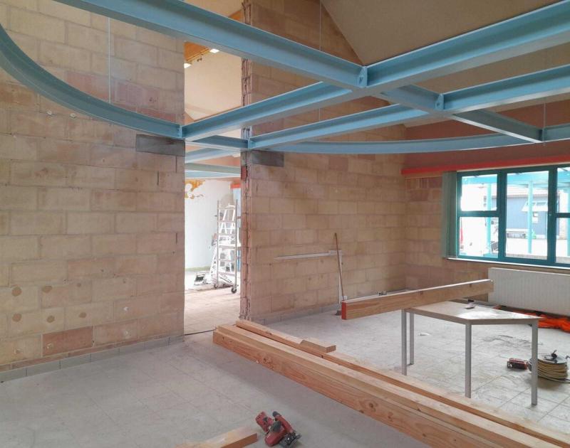 Bouw mezzanine 1e en 2e leerjaar