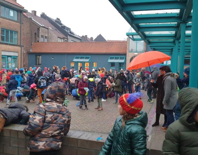 Hij komt, Hij komt!