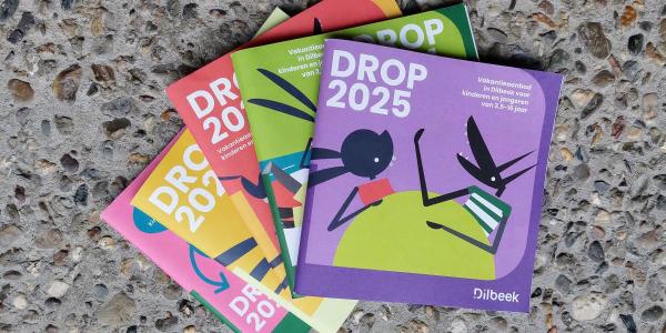 Stapel DROP-magazines