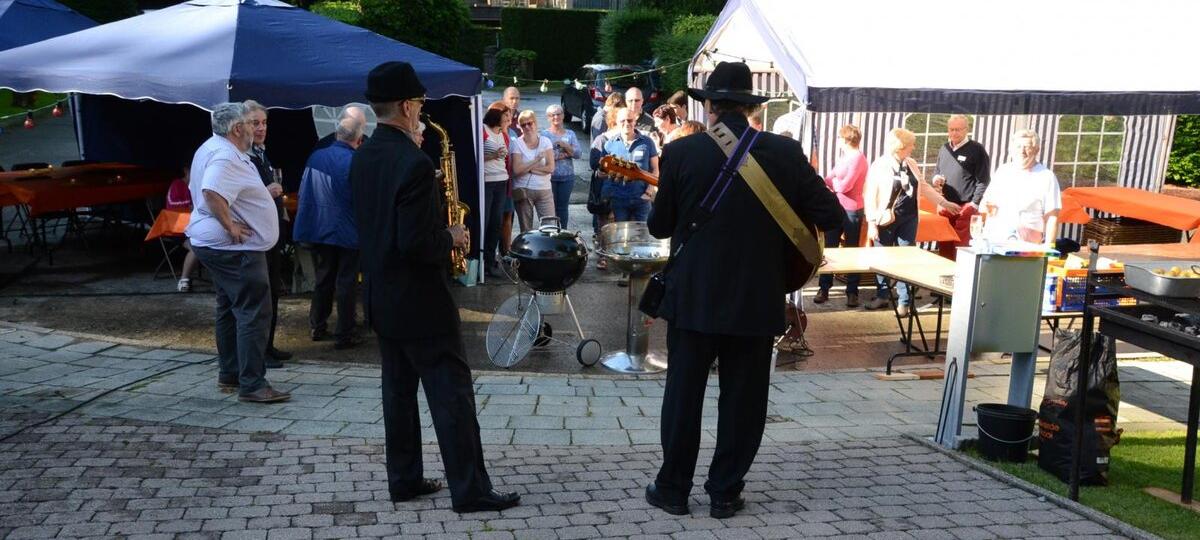 Ontmoet elkaar op den trottoir